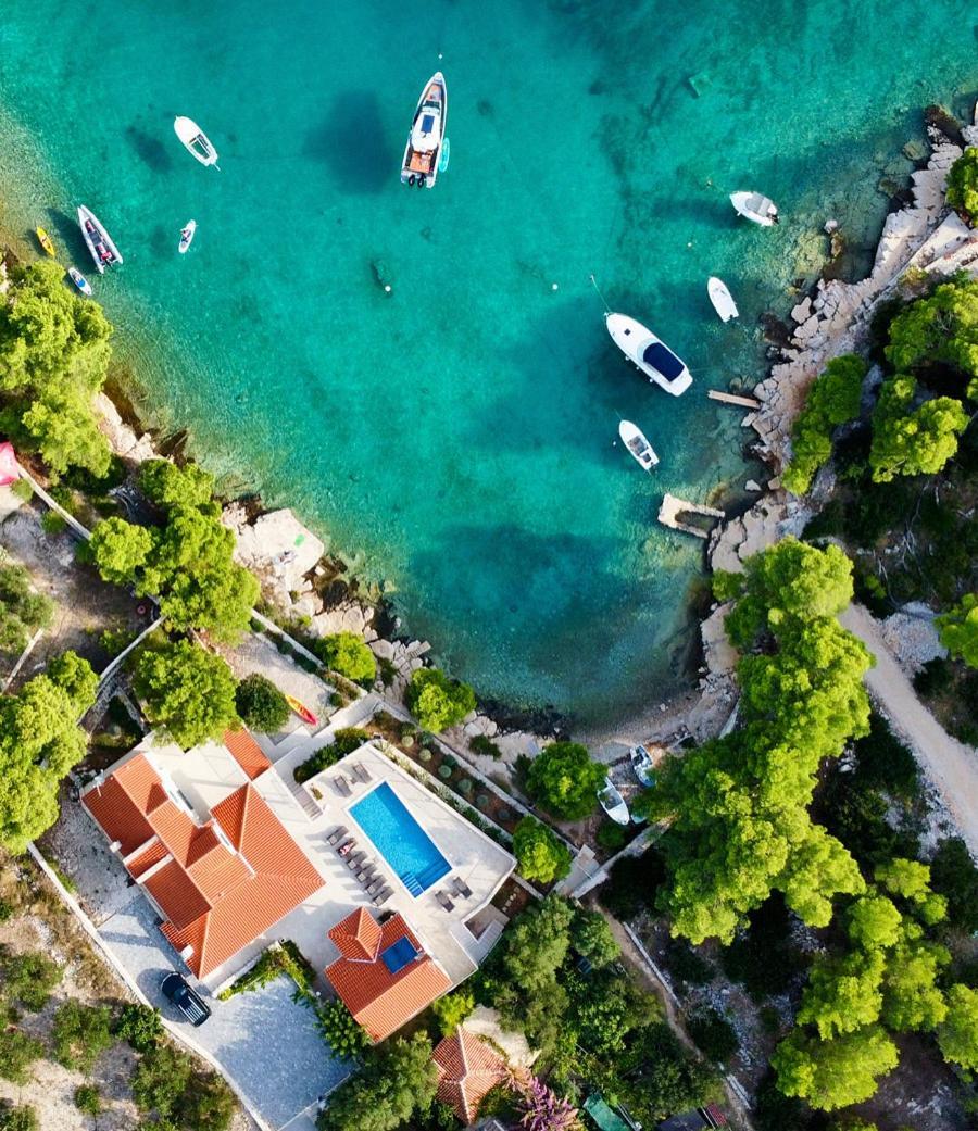 Luxury Villa Kate - In Lucice Bay With Turquoise Sea, Amazing Seaviews, And Heated Pool Milna (Brac) Exterior foto